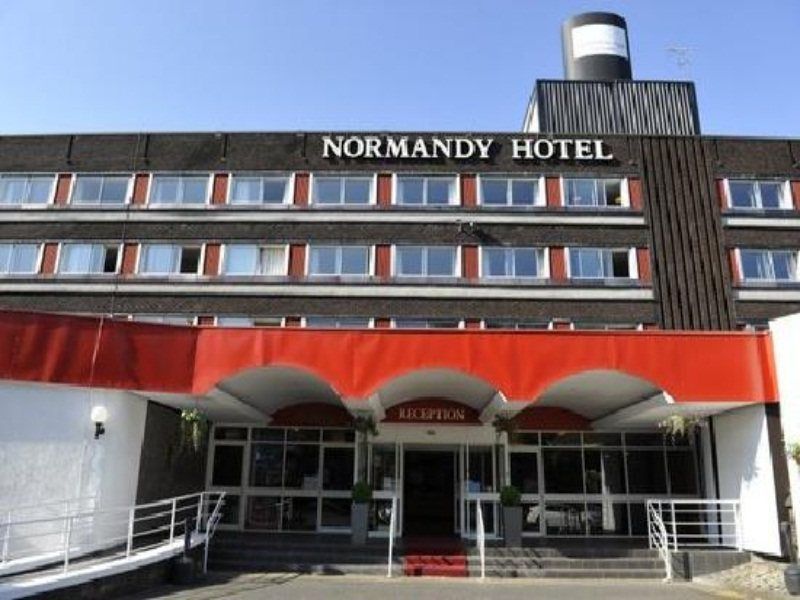 Normandy Hotel Renfrew Extérieur photo